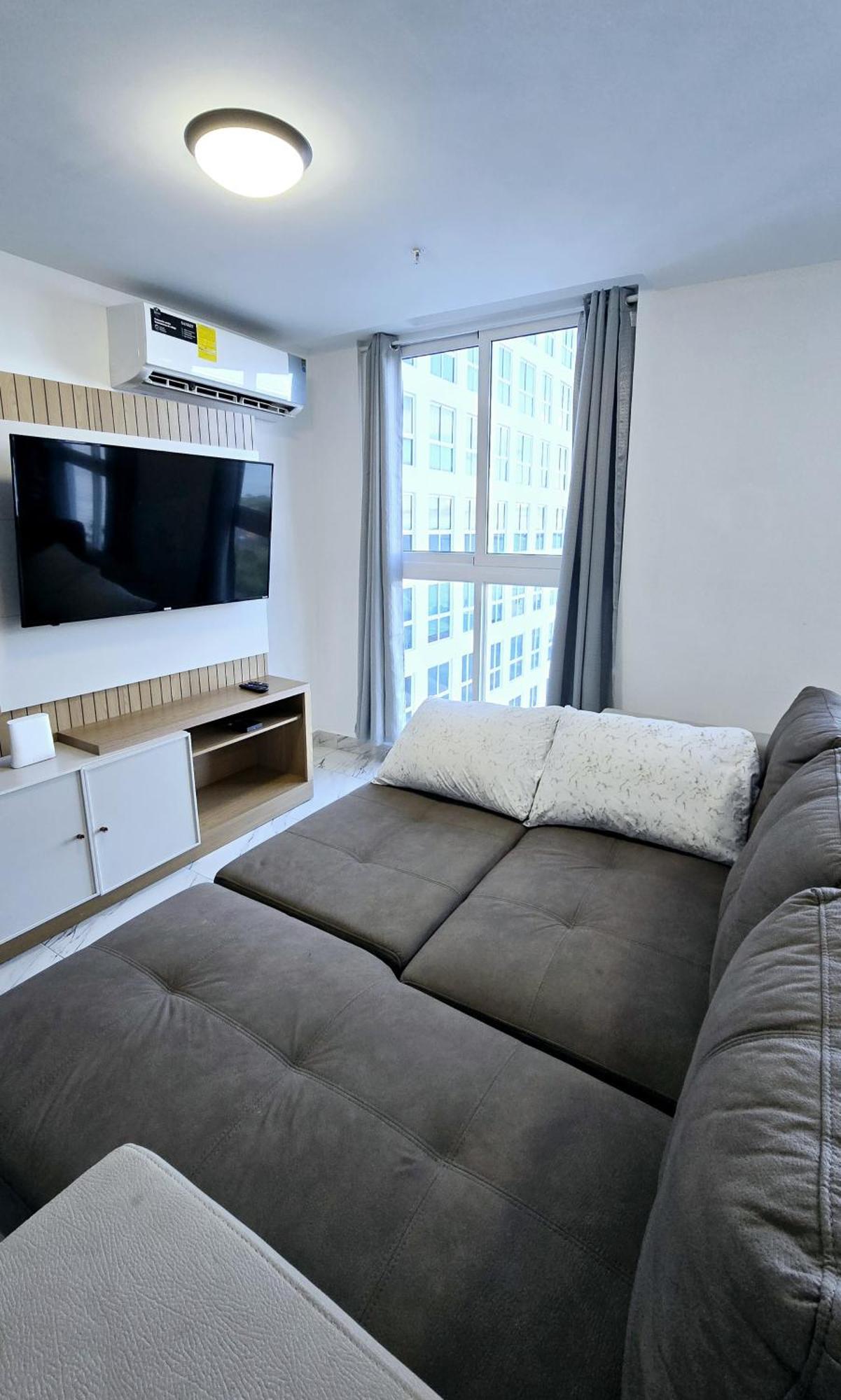 Apartamento Skyline Retreat I Near It All